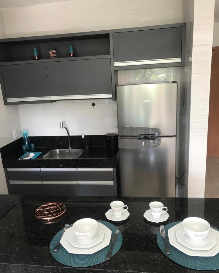 Flats Baia Dos Porcos Hotel Фернанду ди Нороня Екстериор снимка
