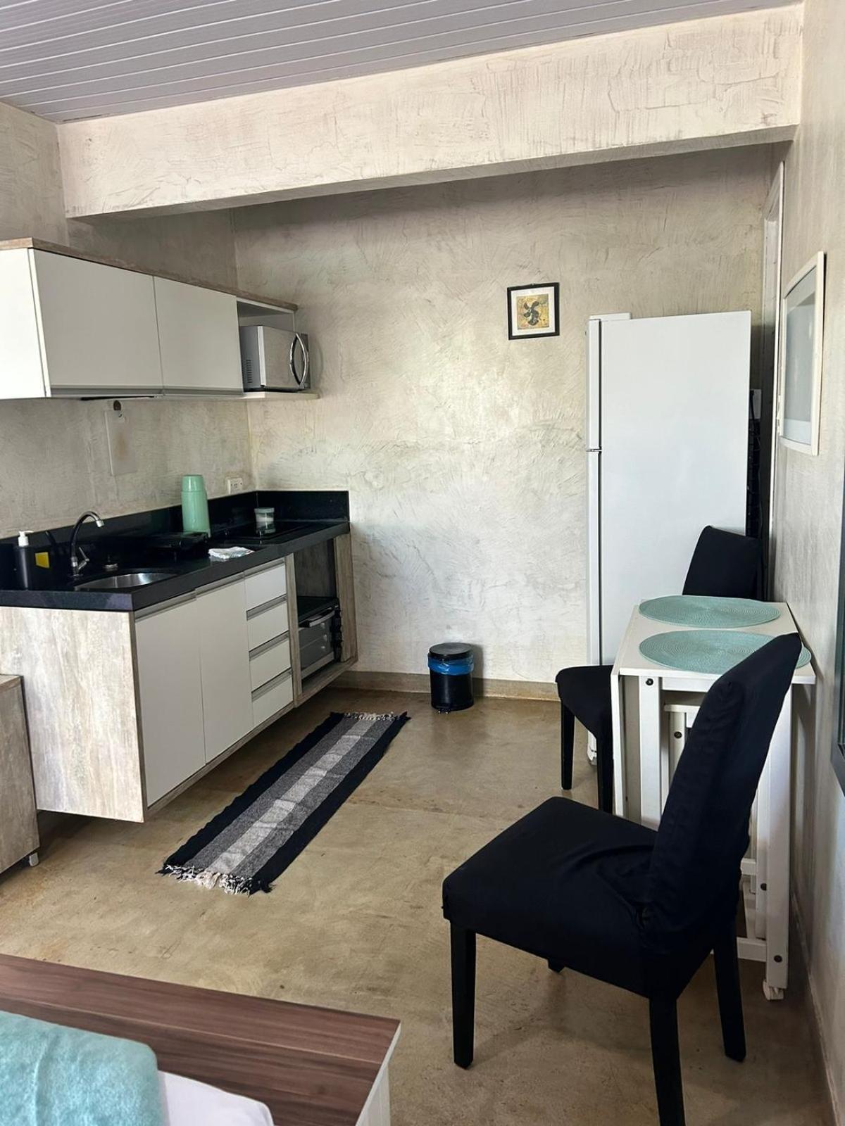 Flats Baia Dos Porcos Hotel Фернанду ди Нороня Екстериор снимка